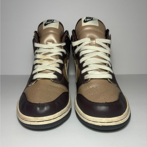 Nike Dunk Mocha Gold Brown Dunk High 2007 Vintage *RARE* Size 6.5 - 309437-911 - Picture 4 of 8